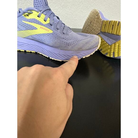 Brooks Revel 6 Running Comfort Sneaker Shoe Women 7 Distance Active Athetic Cute - Picture 7 of 11